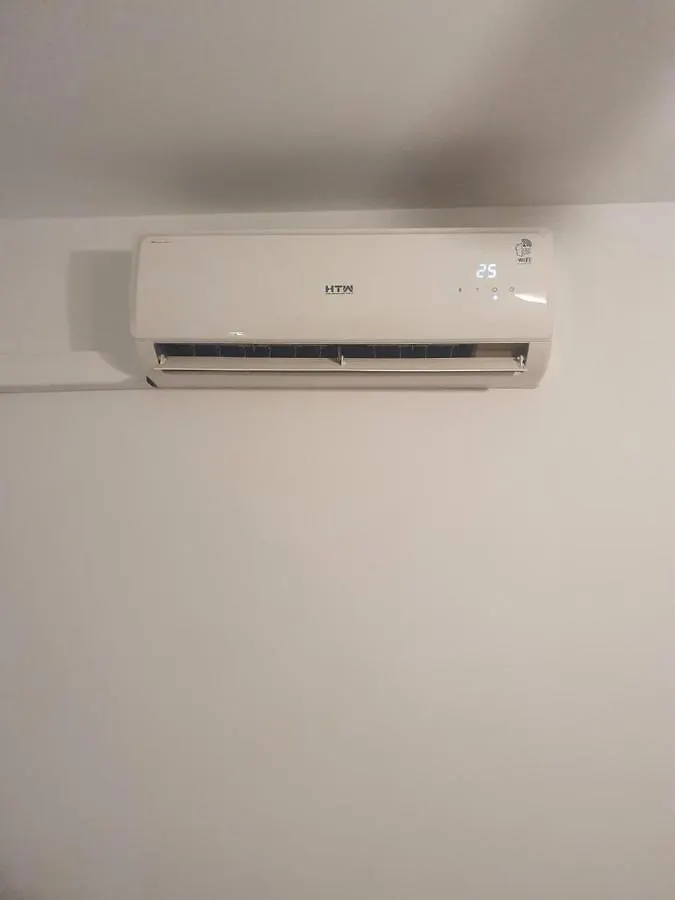1F, Aire Acondic, 80M2, 2 Dormitorios, 4 Huespedes, Wifi Gratis La Línea de la Concepción アパート